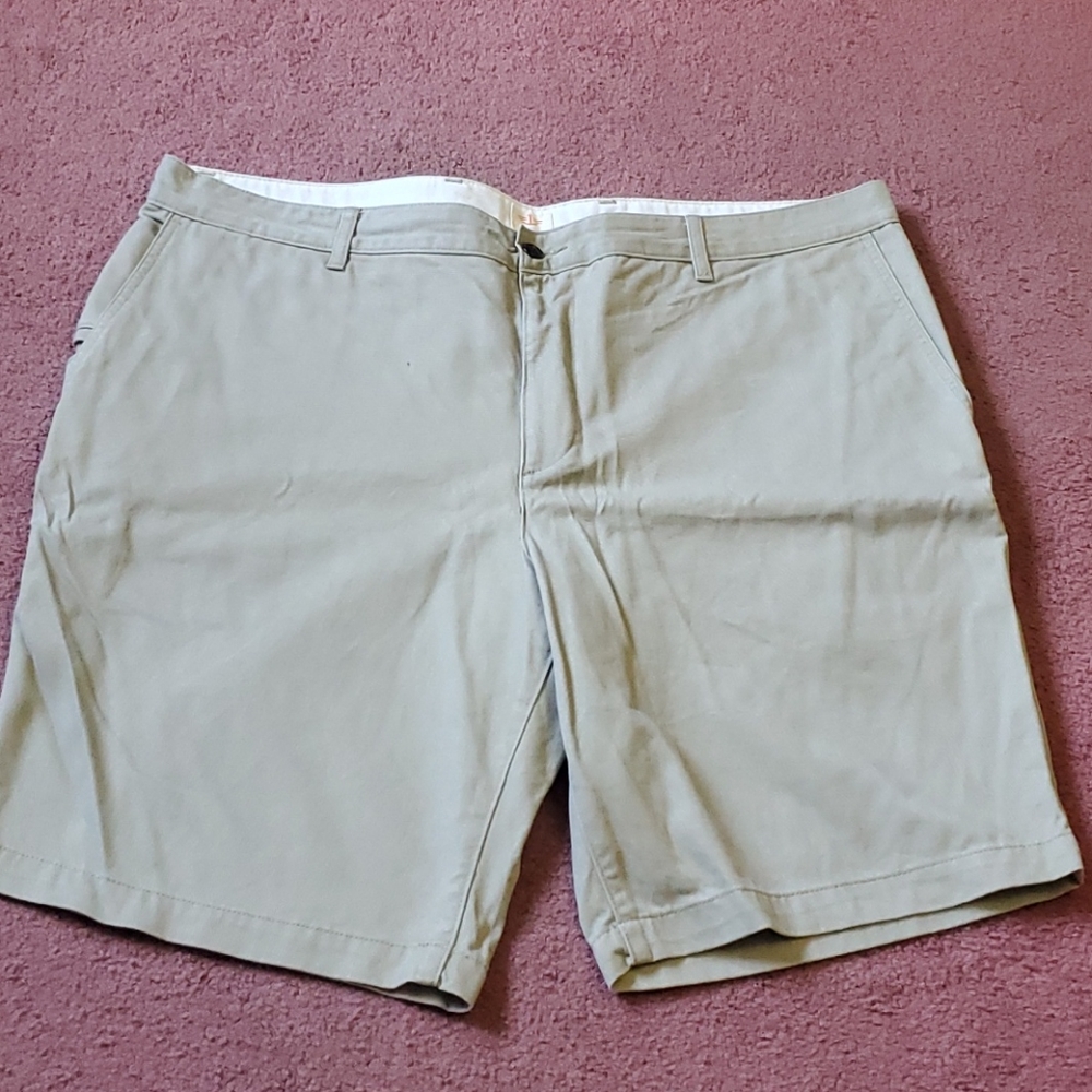 DOCKERS